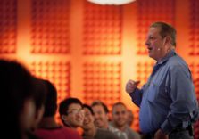 Стартап-акселератор Y Combinator переносить свій Demo Day в онлайн через коронавірус