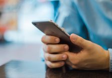 10 Telegram-каналів, які допоможуть знайти роботу в IT, навчитися нового та встигати більше