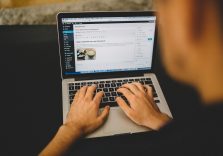 Як створити сайт самостійно та безкоштовно: конструктор сайтів чи WordPress