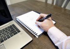 Чотири способи застрахувати кар’єру в період нестабільності