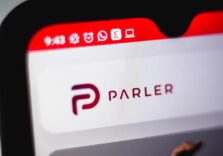 Інтерв’ю з українським розробником Parler – тієї самої соцмережі, яку забанили Apple, Google та Amazon