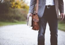 6 книг від Ілона Маска про стартапи, штучний інтелект та інші світи