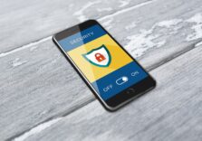 Як перевірити чи прослуховується телефон: поради від сервісного центру ICOOLA.UA