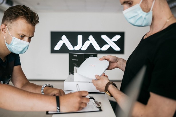 Ajax Systems в “Алеї слави”: історія злету міжнародної технологічної компанії - home-top, startups, news, story, spectr-wf-25