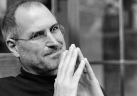 Apple вшанувала пам’ять Стіва Джобса, присвятивши йому головну сторінку сайту