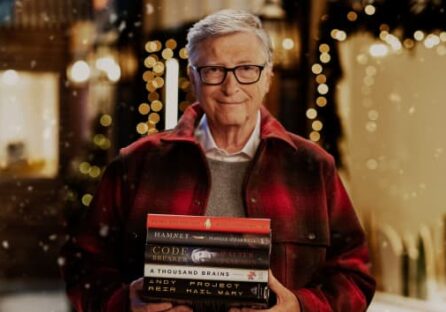 Білл Гейтс порадив 5 книг на новорічні свята