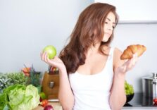 Дієтолог із Гарварду назвала 5 продуктів, які варто виключити з раціону