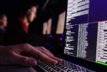 Українці закликають визнати російські кібератаки воєнними злочинами